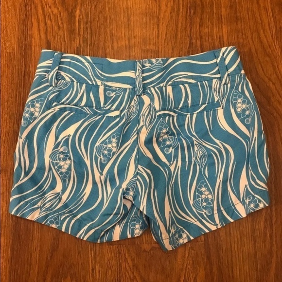 Lilly Pulitzer Shorts - Picture 6 of 6